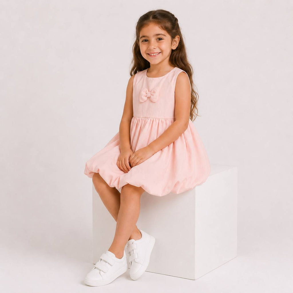 Girls' Cute  dress with a bow accent on the chest set