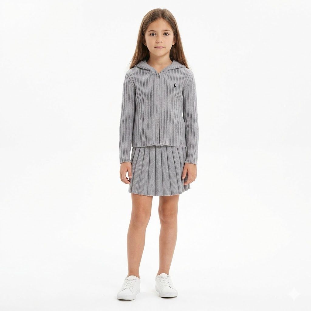 Girls' outfit made of exquisite imported fabric