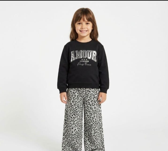 Girls' outfit Made of imported fabric